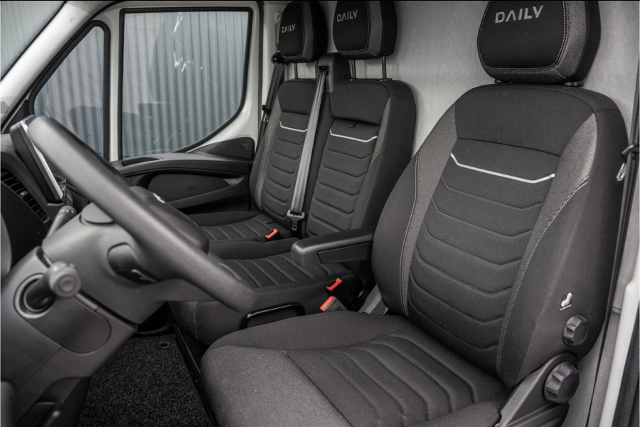Iveco Daily 35S18 | 3.0L 180PK | Automaat | NW MODEL | 3.5T Trekgewicht | Camera | Carplay | Climate