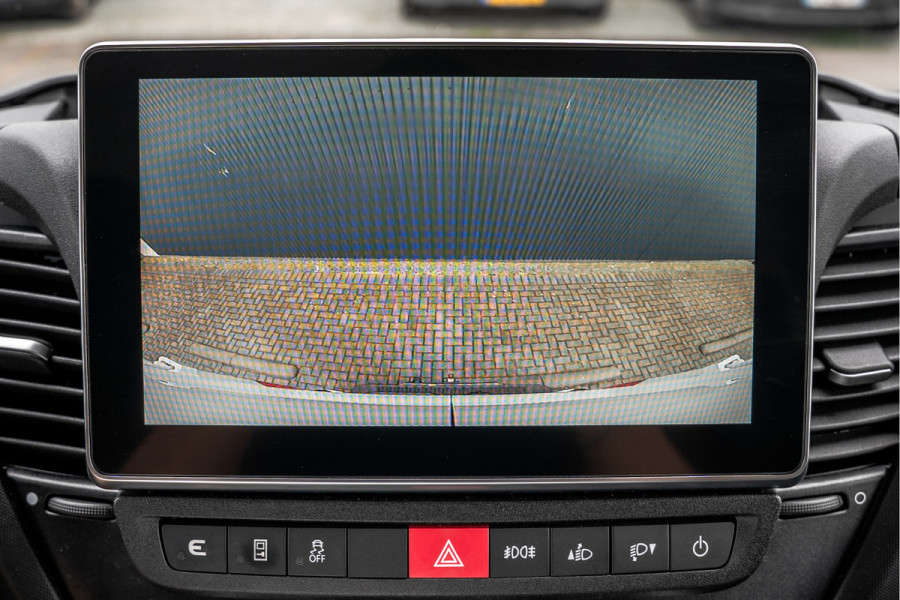 Iveco Daily 35S18 | 3.0L 180PK | Automaat | NW MODEL | 3.5T Trekgewicht | Camera | Carplay | Climate