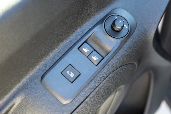 Peugeot Partner 1.2 PureTech Premium I 4 stuks op voorraad I