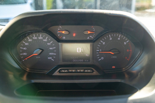 Peugeot Partner 1.2 PureTech Premium I 4 stuks op voorraad I