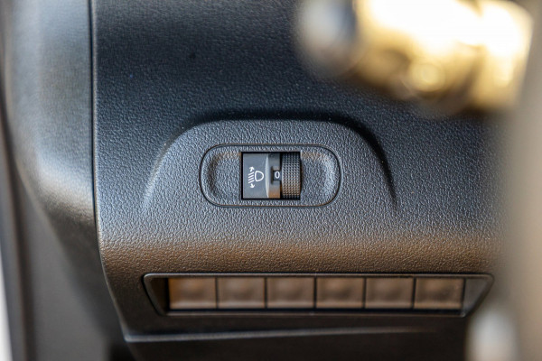 Peugeot Partner 1.2 PureTech Premium I 4 stuks op voorraad I