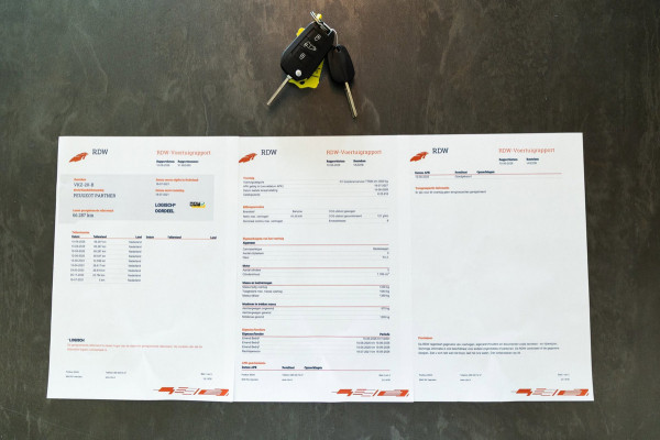 Peugeot Partner 1.2 PureTech Premium I 4 stuks op voorraad I