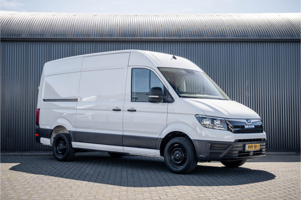 MAN TGE 2.0 TDI | L3H3 | 140PK | Trekhaak 3.0T | Camera | Carplay | Cruise | Airco