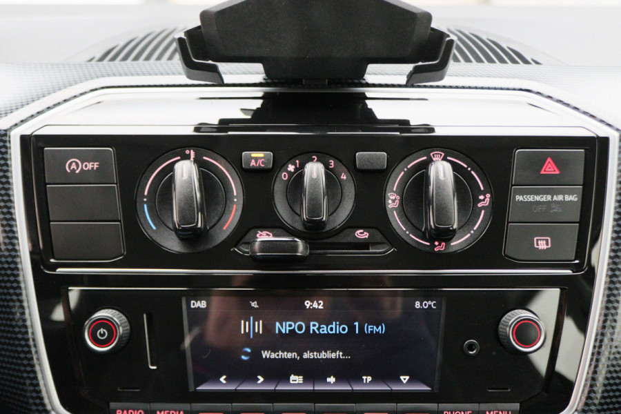 Volkswagen up! 1.0 BMT move up! LED, Airco, Bluetooth, DAB