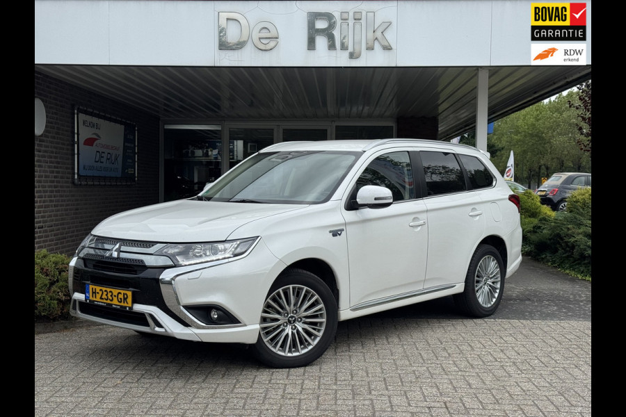 Mitsubishi Outlander 2.4 PHEV Pure | Carplay/Android, Camera, Stoelverw., Climate, Cruise | Parelmoer | Dealeronderhouden |