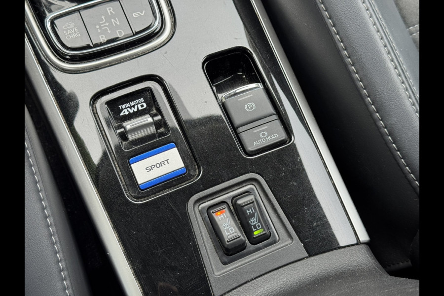 Mitsubishi Outlander 2.4 PHEV Pure | Carplay/Android, Camera, Stoelverw., Climate, Cruise | Parelmoer | Dealeronderhouden |