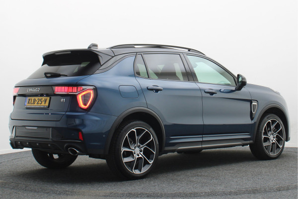 Lynk & Co 01 1.5 Plug-in Hybrid Two-Tone, Panoramadak, ACC, Keyless, Navigatie, PDC, LED, 20''