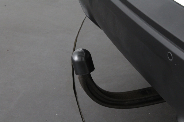 Citroën C5 Aircross 1.2 PureTech Shine > Trekhaak/Zwart dak/ACC/19inch/Goed onderhouden!