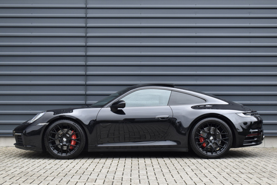Porsche 911 3.0 Carrera S | Panoramadak | Sportuitlaat | Bose | Achterasbesturing | 20/21'' Wielen |