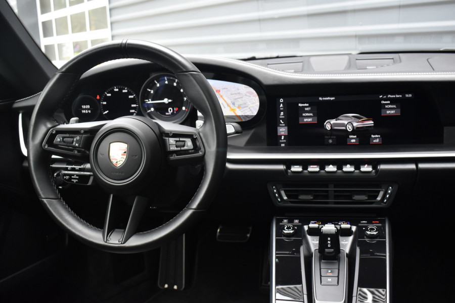 Porsche 911 3.0 Carrera S | Panoramadak | Sportuitlaat | Bose | Achterasbesturing | 20/21'' Wielen |