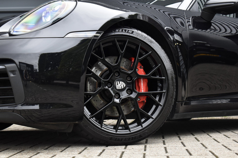 Porsche 911 3.0 Carrera S | Panoramadak | Sportuitlaat | Bose | Achterasbesturing | 20/21'' Wielen |