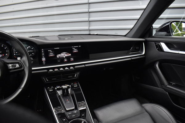 Porsche 911 3.0 Carrera S | Panoramadak | Sportuitlaat | Bose | Achterasbesturing | 20/21'' Wielen |