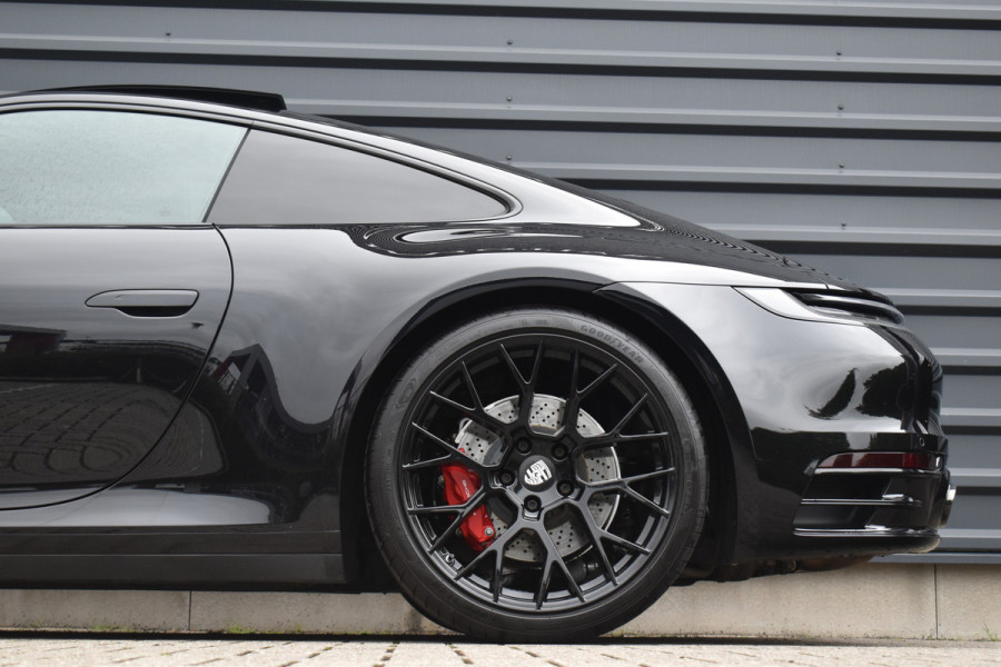 Porsche 911 3.0 Carrera S | Panoramadak | Sportuitlaat | Bose | Achterasbesturing | 20/21'' Wielen |