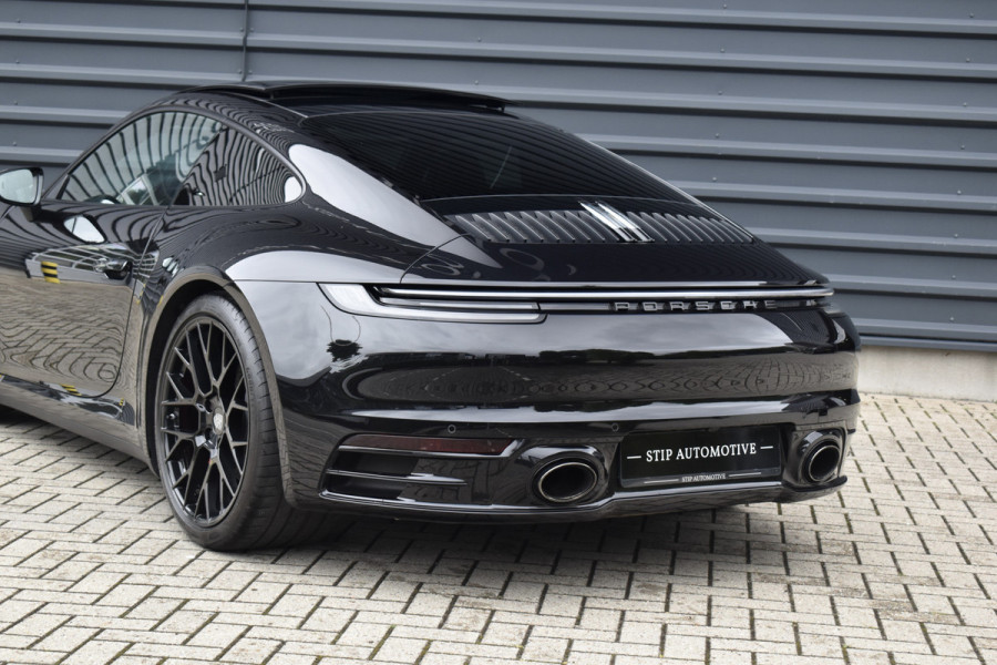 Porsche 911 3.0 Carrera S | Panoramadak | Sportuitlaat | Bose | Achterasbesturing | 20/21'' Wielen |