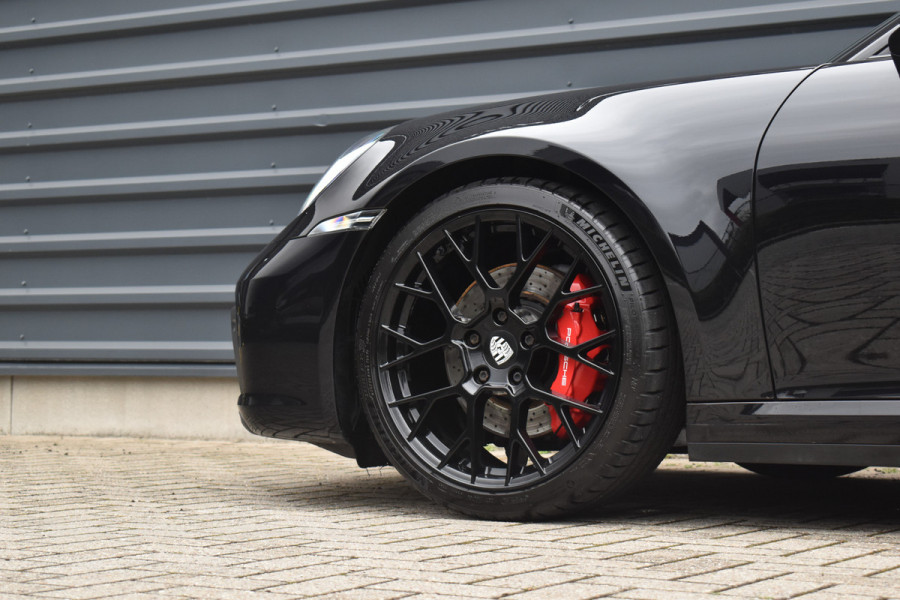Porsche 911 3.0 Carrera S | Panoramadak | Sportuitlaat | Bose | Achterasbesturing | 20/21'' Wielen |