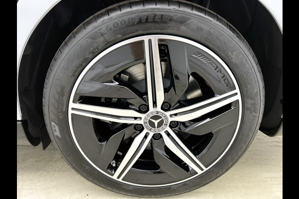 Mercedes-Benz CLA-Klasse Shooting Brake 250+ Business Solution AMG 85 kWh | Trekhaak | Vast panoramadak | Warmtewerend donkergetint glas | Massagefunctie | 18 inch vijfspaaks lichtmetalen AMG-velgen | URBAN GUARD |