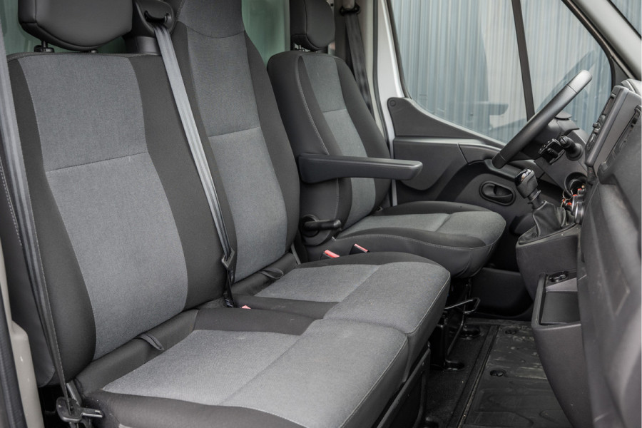 Renault Master 15.389 KM! | Bakwagen met Laadklep | 146PK | LED | Airco