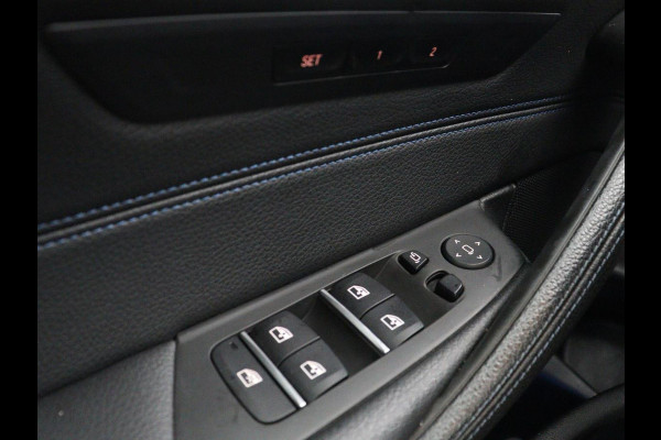 BMW 5 Serie Touring 530e xDrive M Sport | SOH 89,9% | Panoramadak | Head-Up | Full LED | Trekhaak | Carplay | Bluetooth | Navigatie | Sfeerverlichting | Stoelverwarming | Achteruitrij camera | Adaptive cruise control | Climate control