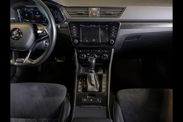 Škoda Superb Combi 1.4 TSI iV Sportline Business / 218pk / Trekhaak / Stoel en stuur verwarming /