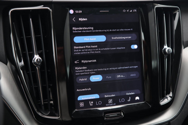 Volvo XC60 2.0 T6 Plug-in hybrid AWD Inscription / PANO / HUD / H&K / ACC / 360 / KEYLESS
