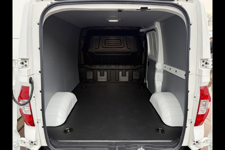 Maxus EDELIVER 3 50 kWh 122PK Nieuw! L1 SWB Elektrisch 50kWh 227km WLTP Carplay Touchscreen scherm Camera Parkeersensoren