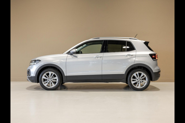 Volkswagen T-Cross 1.0 TSI Style / 116pk / Achteruitrij camera / Stoelverwarming / Virtual cockpit / Dodehoek detectie /