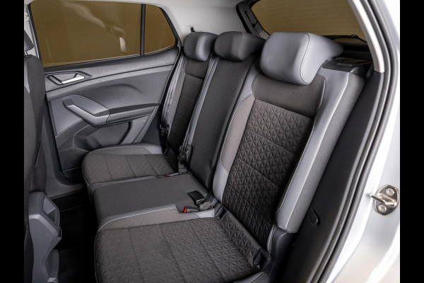 Volkswagen T-Cross 1.0 TSI Style / 116pk / Achteruitrij camera / Stoelverwarming / Virtual cockpit / Dodehoek detectie /