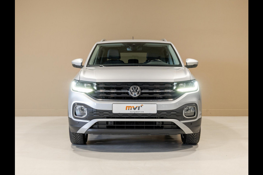 Volkswagen T-Cross 1.0 TSI Style / 116pk / Achteruitrij camera / Stoelverwarming / Virtual cockpit / Dodehoek detectie /