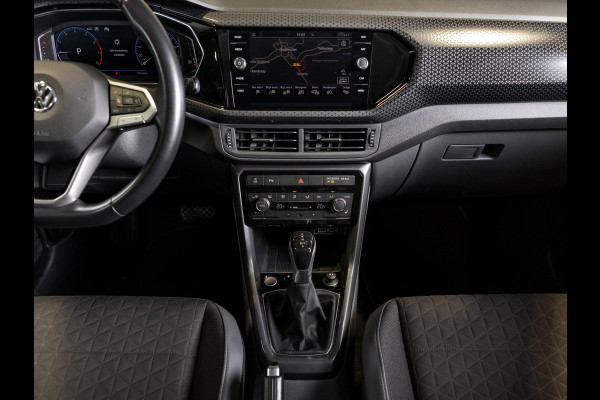 Volkswagen T-Cross 1.0 TSI Style / 116pk / Achteruitrij camera / Stoelverwarming / Virtual cockpit / Dodehoek detectie /