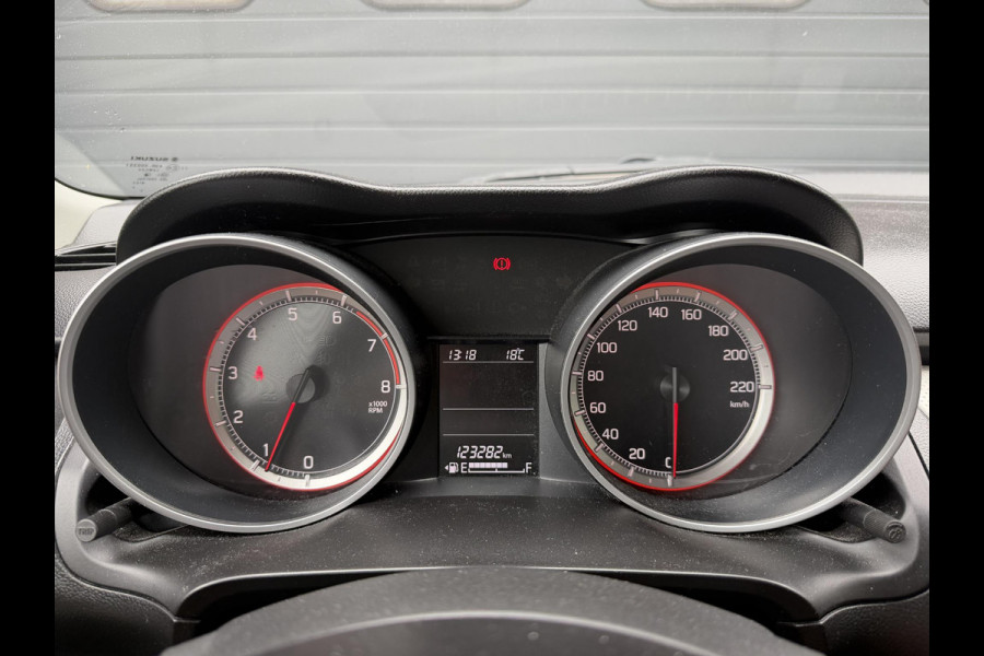 Suzuki Swift 1.2 Select | Navigatie | Camera | DAB | Lichtmetalen Velgen | Airco |