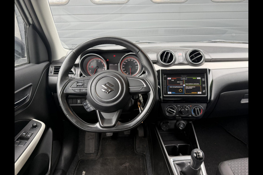 Suzuki Swift 1.2 Select | Navigatie | Camera | DAB | Lichtmetalen Velgen | Airco |