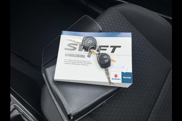 Suzuki Swift 1.2 Select | Navigatie | Camera | DAB | Lichtmetalen Velgen | Airco |