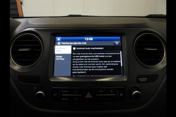 Hyundai i10 1.0i Comfort Smart Pack NAVI/AIRCO/CRUISE/PDC!