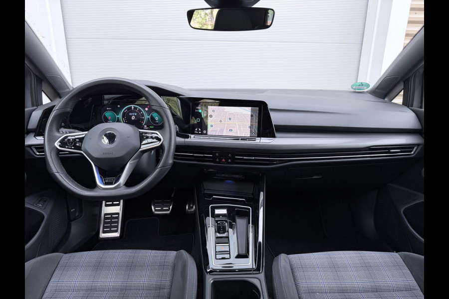 Volkswagen Golf 1.4 eHybrid GTE Pano/Camera/Blindspot