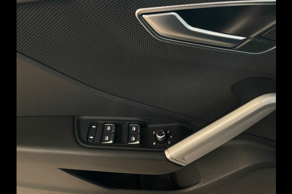 Audi Q2 30 TFSI Advanced edition AIRCO NAVI CRUISE BLUETOOTH ELEK RAMEN CENT VERG VELGEN TREKHAAK HOGE ZIT ZEER NETTE AUTO