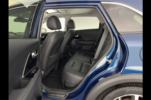 Kia Niro 1.6 GDi Hybrid ExecutiveLine (INCL-BTW) Aut. *PANO | LEATHER | FULL-LED | NAVI-FULLMAP | DIGI-COCKPIT | HEATED-COMFORTSEATS | CAMERA | DAB+ | KEYLESS | ECC | SHIFTPADDLES | ADAPTIVE-CRUISE | LANE-ASSIST | TOWBAR | 18"ALU