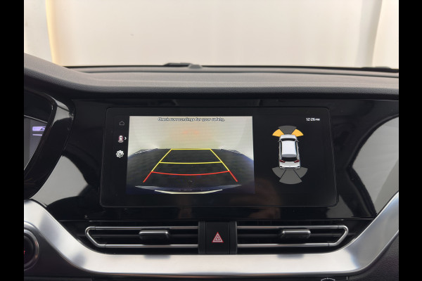 Kia Niro 1.6 GDi Hybrid ExecutiveLine (INCL-BTW) Aut. *PANO | LEATHER | FULL-LED | NAVI-FULLMAP | DIGI-COCKPIT | HEATED-COMFORTSEATS | CAMERA | DAB+ | KEYLESS | ECC | SHIFTPADDLES | ADAPTIVE-CRUISE | LANE-ASSIST | TOWBAR | 18"ALU