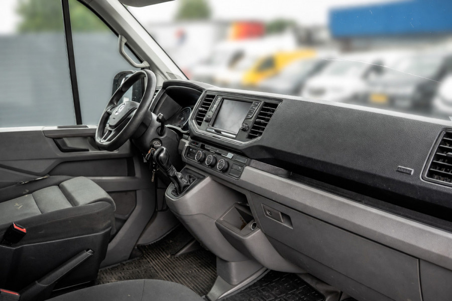 Volkswagen Crafter 2.0 TDI FWD L5H3 | 177 PK | Motor Defect | Camera | Cruise | PDC | Airco