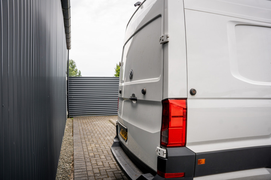 Volkswagen Crafter 2.0 TDI FWD L5H3 | 177 PK | Motor Defect | Camera | Cruise | PDC | Airco