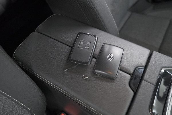 Renault Espace E-Tech Full Hybrid 200 Techno 7p. | NIEUW MODEL | Adaptieve Cruise Control | Elektronische Kofferklep | Pack Solid