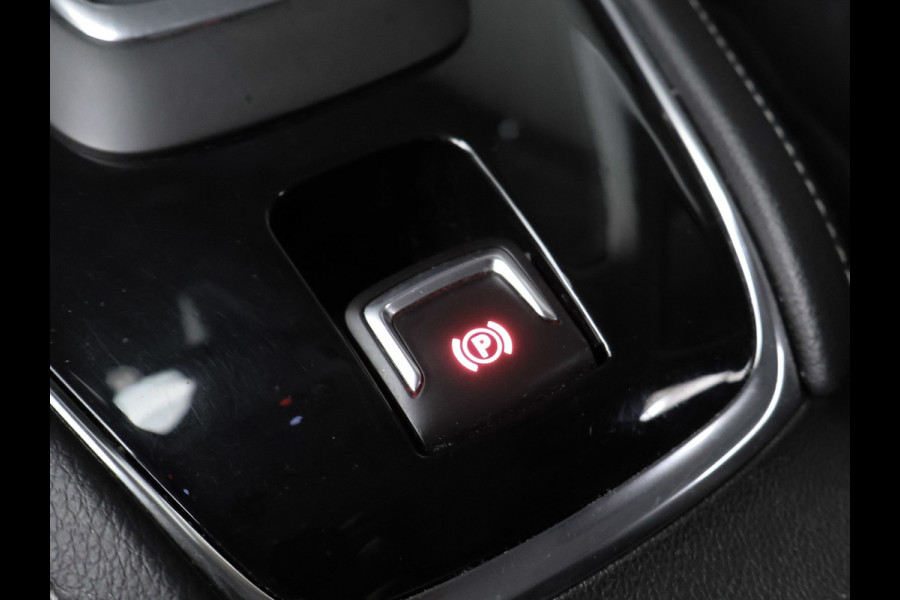 Opel Grandland 1.6 Turbo Plug-In Hybrid Business Elegance Sport (APPLE CARPLAY,NAVI,CAMERA,CRUISE,GETINT,SPORTSTOELEN,LM VELGEN)