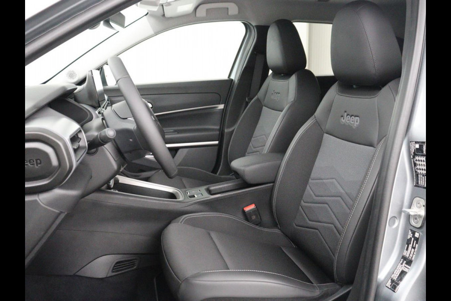 Jeep Avanger 85th Anniversary 54 kWh | SOH 97,7 | 360 Camera | Adaptive cruise control | Carplay | Climate control | Side assist