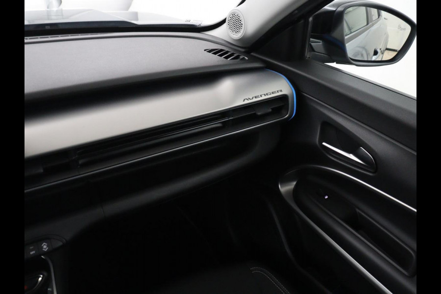Jeep Avanger 85th Anniversary 54 kWh | SOH 97,7 | 360 Camera | Adaptive cruise control | Carplay | Climate control | Side assist