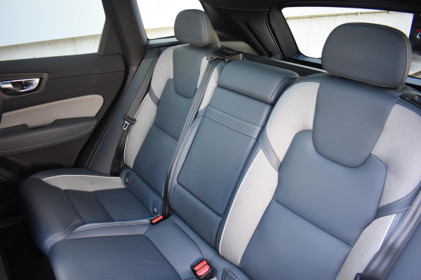Volvo XC60 B4 197PK Automaat R-Design / Adaptive Cruise control / Elektrische stoelen / Best. stoel met geheugen / Elektrisch panorama schuif-/kanteldak / Stuurverwarming / Stoelverwarming / Achteruitrijcamera / Harman Kardon
