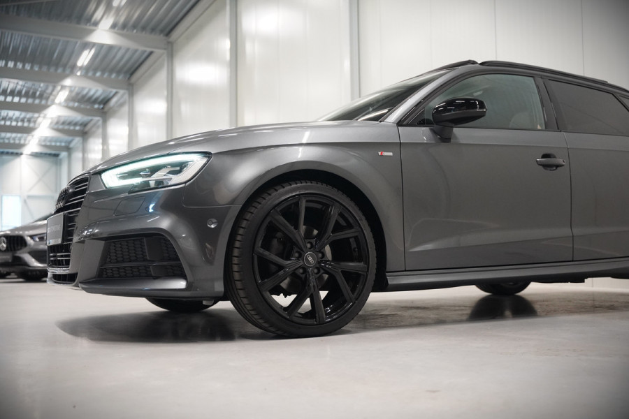 Audi A3 Sportback 35 TFSI CoD Design Pro Line Plus S-Line | Panoramadak | Stoelverwarming | Adaptive Cruise Control | Navigatie | Camera | Parkeersensoren | Climate Control |