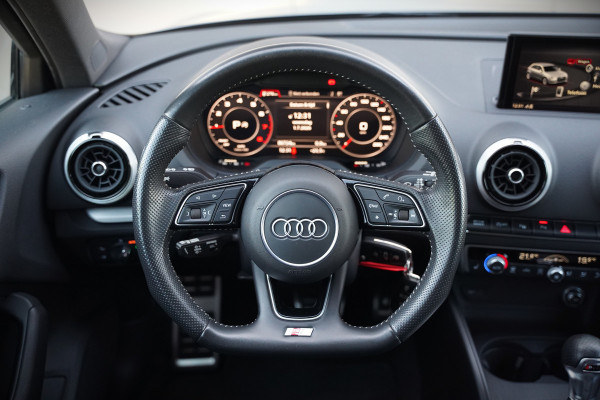 Audi A3 Sportback 35 TFSI CoD Design Pro Line Plus S-Line | Panoramadak | Stoelverwarming | Adaptive Cruise Control | Navigatie | Camera | Parkeersensoren | Climate Control |