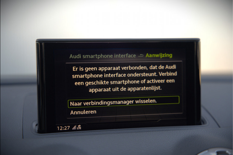 Audi A3 Sportback 35 TFSI CoD Design Pro Line Plus S-Line | Panoramadak | Stoelverwarming | Adaptive Cruise Control | Navigatie | Camera | Parkeersensoren | Climate Control |