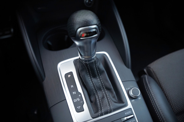 Audi A3 Sportback 35 TFSI CoD Design Pro Line Plus S-Line | Panoramadak | Stoelverwarming | Adaptive Cruise Control | Navigatie | Camera | Parkeersensoren | Climate Control |