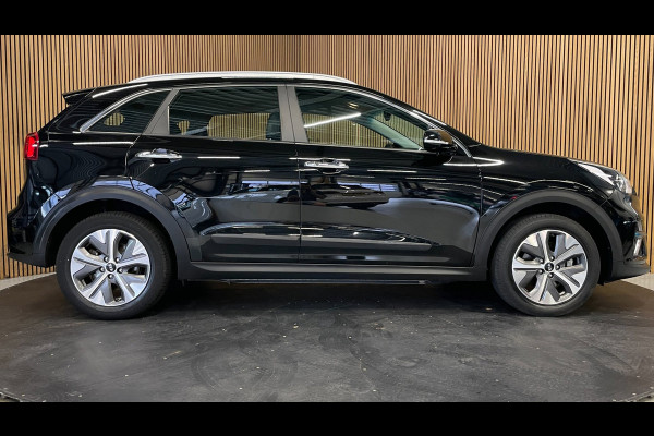 Kia e-Niro DynamicLine 39 kWh|100% SOH|1/2 LEDER|ACC|APPLE CARPLAY/ANDROID AUTO|CAMERA|LANE-ASSIST|1e EIGENAAR|NL-AUTO|NAP|IN.BTW|