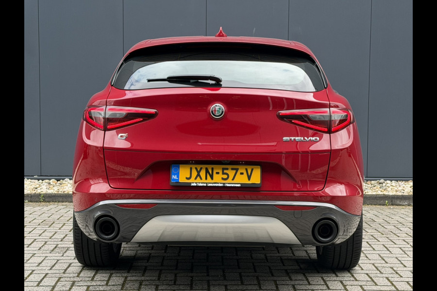 Alfa Romeo Stelvio 2.0 T AWD Ti | Stoel/Stuurverwarming | 20" Velgen | Camera